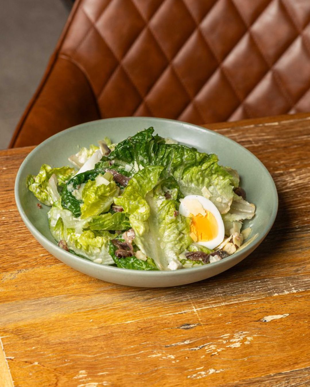 CLASSIC CAESAR SALAD